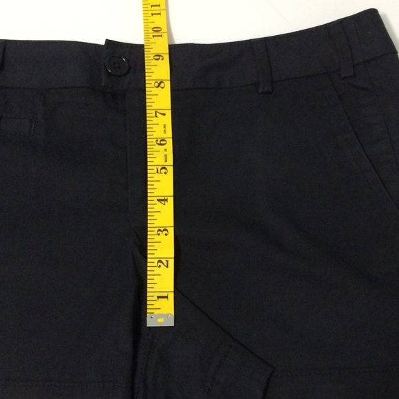 BANANA REPUBLIC Martin Fit Black Shorts | Size 6 - Picture 9 of 11